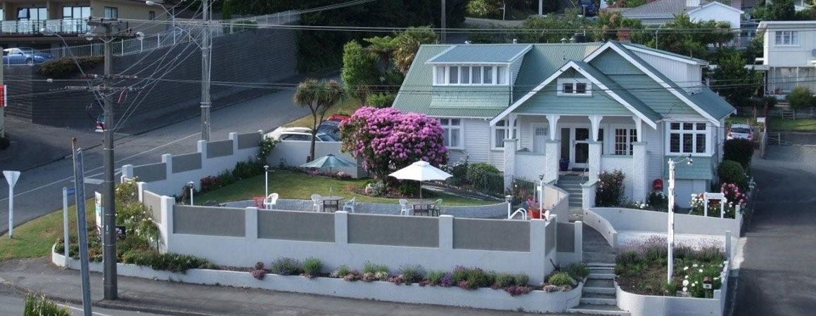 Picton House B&B and Motel - Picton - Outdoor view