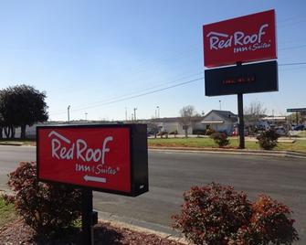 Red Roof Inn & Suites Greenwood, SC - Greenwood - Gebäude