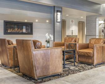 Westmark Anchorage Hotel - Anchorage - Area lounge