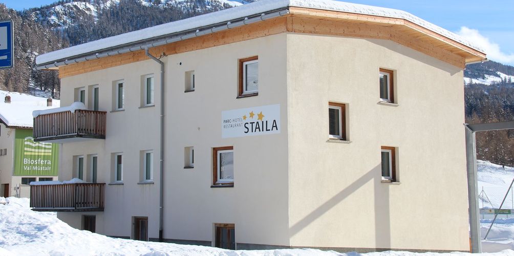 Parc Hotel Staila 121 2 0 7 Val Mustair Hotel Deals Reviews Kayak