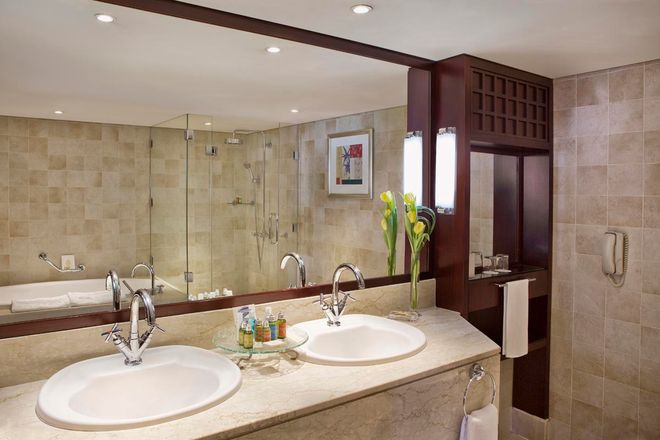 Beach Rotana - Abu Dhabi - Bathroom