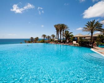 Hotel R2 Río Calma Spa Wellness & Conference - Costa Calma - Pool