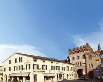 Hotel And Wellness Patriarca - San Vito al Tagliamento - Building