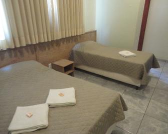HF Minas Hotel - Vespasiano - Bedroom