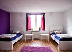Nitra Glycerin Hostel - Nitra - Bedroom