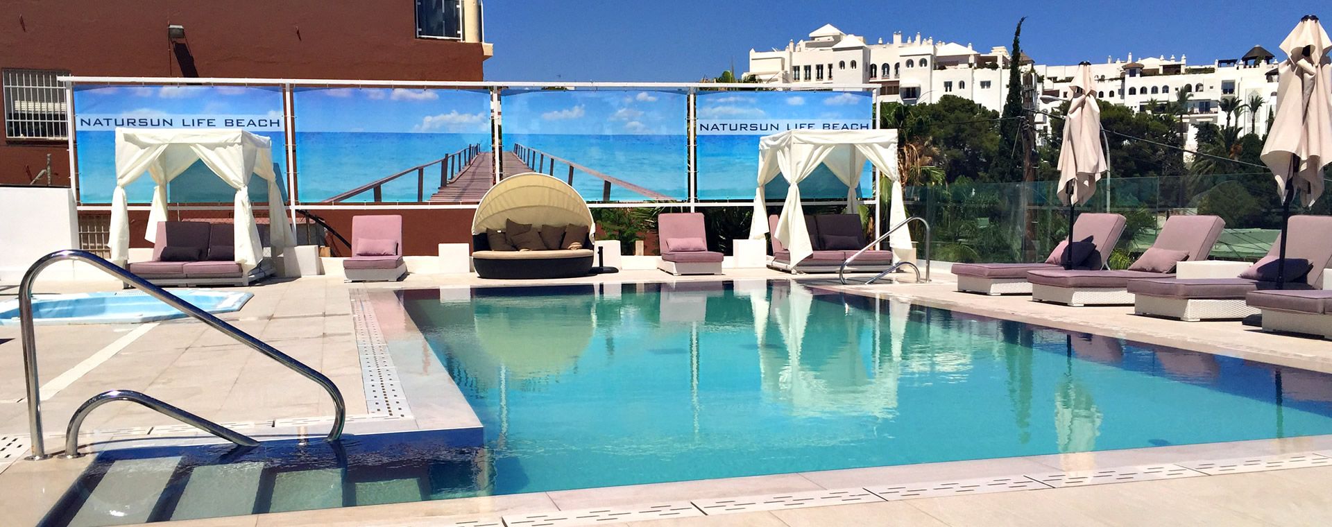 فندق ناتورسون - توريمولينوس - حوض السباحة