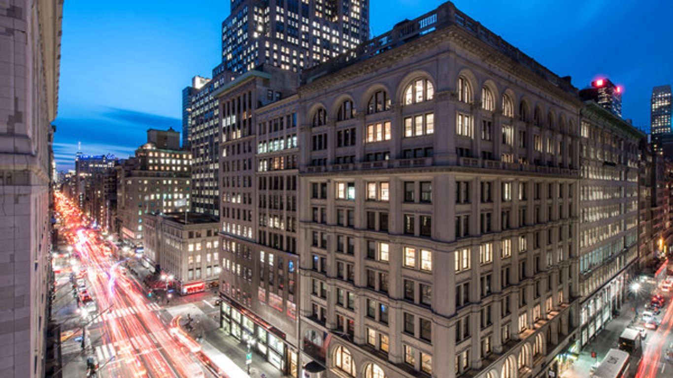 U Hotel Fifth Avenue