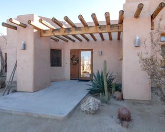 Borrego Valley Inn - Borrego Springs - Building