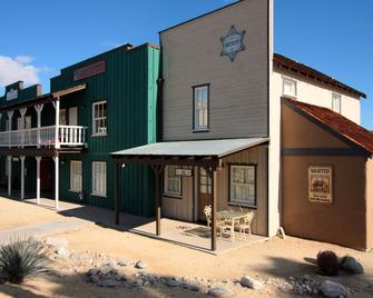 Palm Canyon Hotel & RV Resort - Borrego Springs - Building