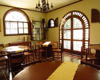 Hotel Villa Serena Escalon - San Salvador - Matsal