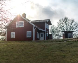 릴라 트룰사보 - 엑스플로라 - 스킬린가리드 - 건물