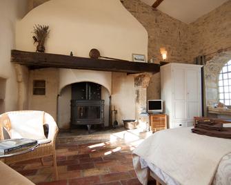 Mas de la Rivoire B&B - Villevieille - Habitación