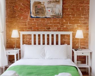 Danylo Inn - Lemberg - Schlafzimmer