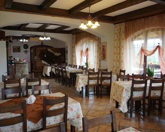 Alpenhof Pansion - Slavske - Sala de jantar