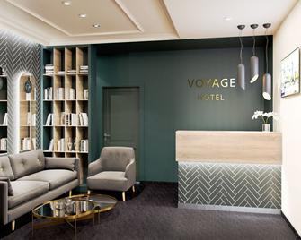 Voyage - Odesa - Front desk