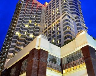 Duangtawan Hotel Chiang Mai - צ'אנג מאי - בניין