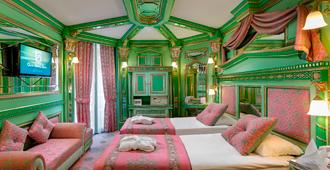 Club Hotel Sera - Antalya - Slaapkamer