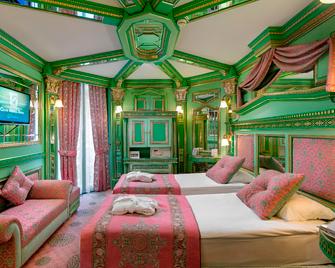 Club Hotel Sera - אנטליה - חדר שינה