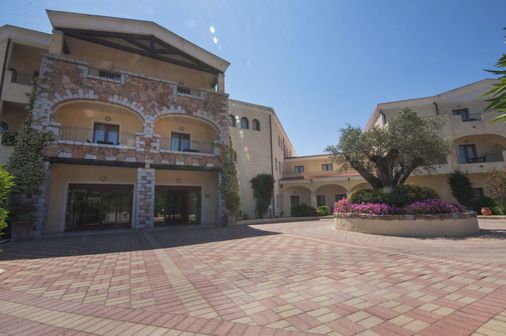 Blu Hotel Morisco Village - Arzachena - Building