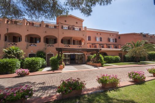 Blu Hotel Laconia Village - Arzachena - Κτίριο