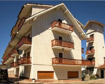 Hotel Antiguo Camino - Villa General Belgrano - Building