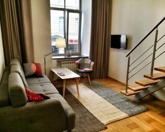 The Fifth Corner Hotel - Saint Petersburg - Living room