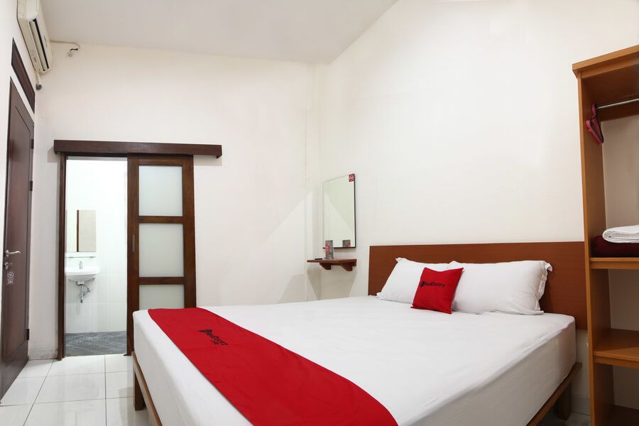 RedDoorz Syariah near Sunrise Park Pangandaran - Pangandaran - Спальня