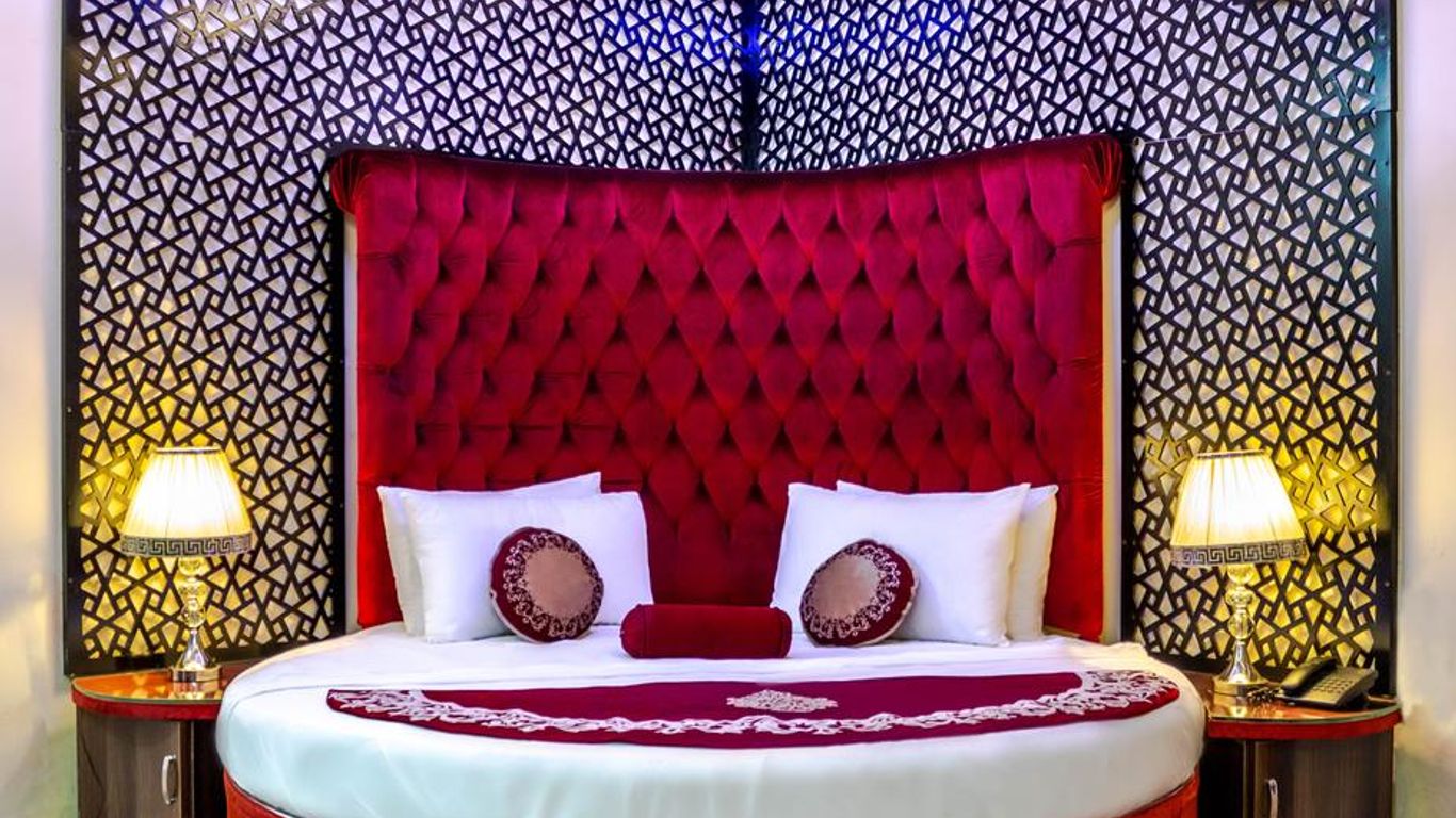 Rose Palace Hotel, Gulberg