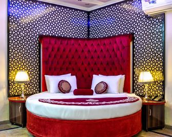 Rose Palace Hotel, Gulberg - ลาฮอร์ - ห้องนอน