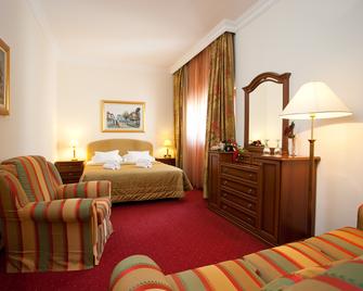 Hotel Globo - Split - Phòng ngủ