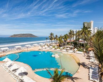Costa de Oro Beach Hotel - Mazatlán - Piscina