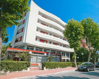 Hotel Caravelle - Cesenatico - Rakennus