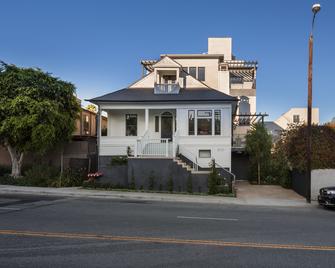 Hotel 850 SVB West Hollywood at Beverly Hills - West Hollywood - Bygning