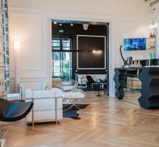 Art Hotel Tours