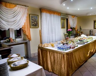 Zaleze - Katowice - Buffet