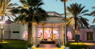 Bm Beach Resort - Ras Al Khaimah