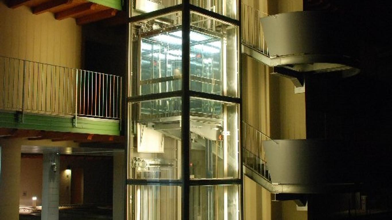 Residence & Suites Solaf