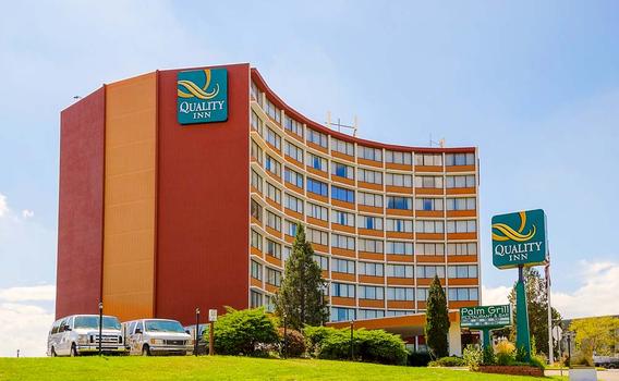 Clarion Hotel Denver Central 73 1 1 9 Denver Hotel Deals