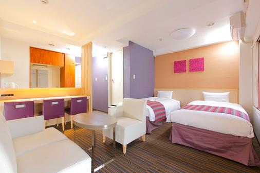 Hotel MyStays Asakusa - Tokyo - Bedroom