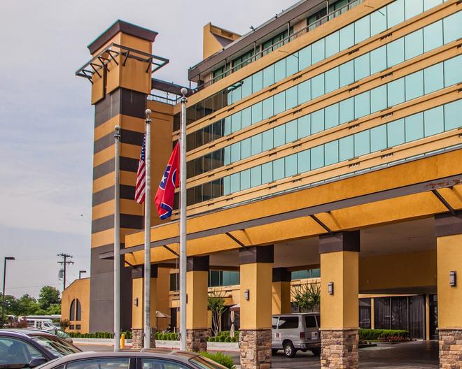 Clarion Hotel Nashville Downtown - Stadium $111 ($̶3̶2̶5̶). Nashville ...