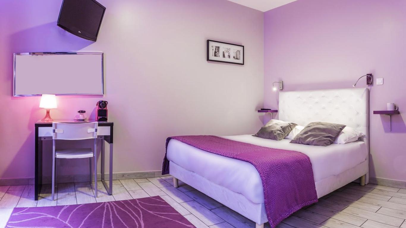 Sweet Hotel