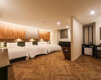 Busan Station Maximum - Busan - Bedroom