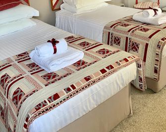 Ellen House Bed and Breakfast - Matlock - Sovrum