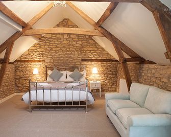The Bell Inn - Moreton-in-Marsh - Bedroom
