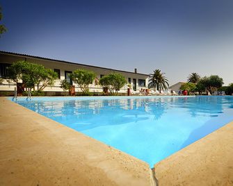 Blue Beach - Taggia - Piscina