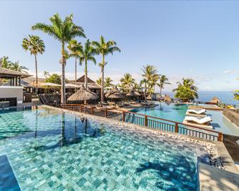 Palm Hotel & Spa - Petite-Ile - Piscine