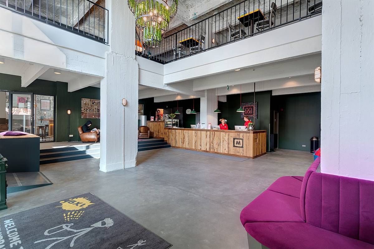 Meininger Hotels Bruxelles City Center - Brussels - Lobi