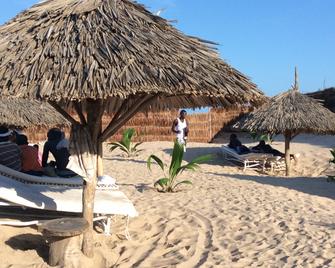 Mambrui Golden Beach Bar & Cottages - Malindi - Strand