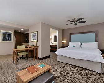 Homewood Suites By Hilton Cincinnati Mason - Mason - Κρεβατοκάμαρα