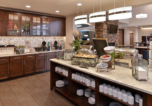 cozinha com lava-louças: imagen de Homewood Suites by Hilton Orlando Theme  Parks - Tripadvisor